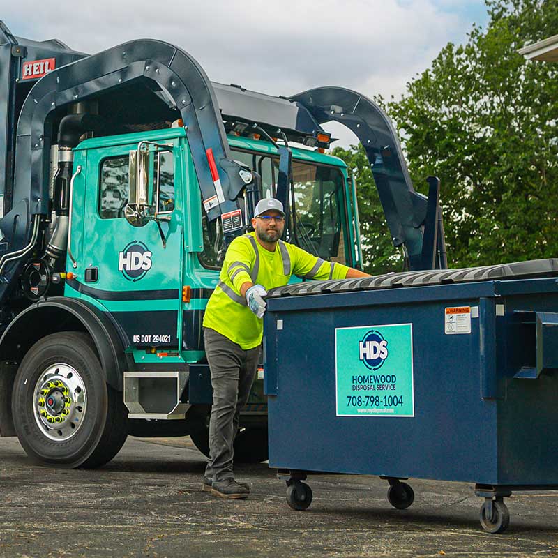 Commercial-Garbage-Service-Worker-800